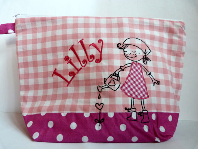 0000028 necessaire blumenmadchen rosa Erdbeerpunkt Online Shop Schweiz