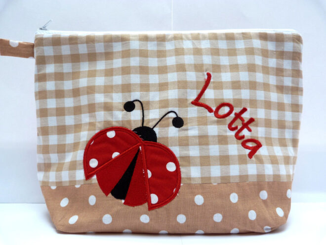 0000835 necessaire gluckskafer beige Erdbeerpunkt Online Shop Schweiz