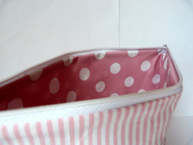 0001557 necessaire pferd grau Erdbeerpunkt Online Shop Schweiz