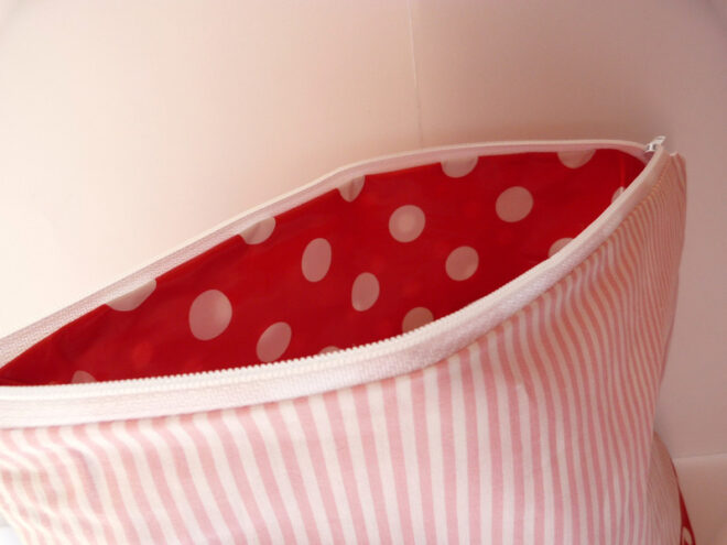 0001702 necessaire vogelchen rot Erdbeerpunkt Online Shop Schweiz