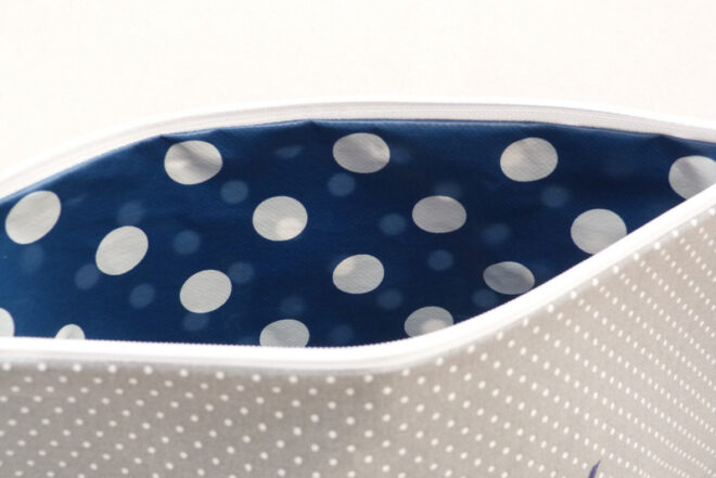 0001713 necessaire schlicht grau blau Erdbeerpunkt Online Shop Schweiz