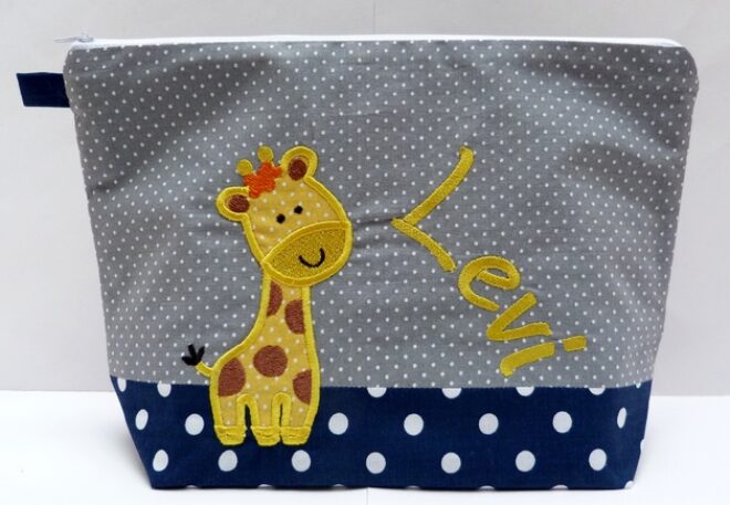 0003399 necessaire giraffe blaugrau Erdbeerpunkt Online Shop Schweiz