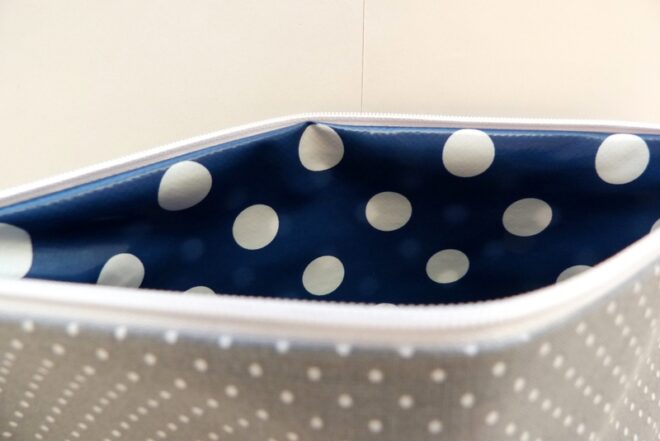 0003400 necessaire giraffe blaugrau Erdbeerpunkt Online Shop Schweiz