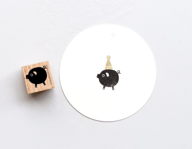 B105 Gluecksschwein Perlenfischer Stempel Stempelkissen Erdbeerpunkt Online Shop Schweiz