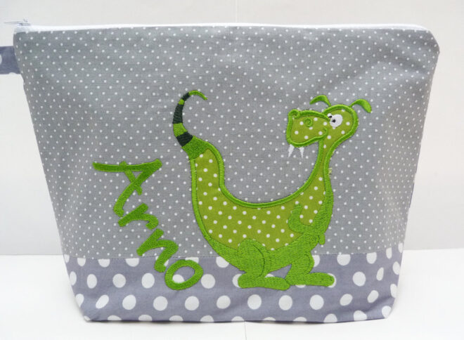 KT Drache grau grün Erdbeerpunkt Online Shop Schweiz