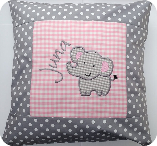 Kissen Elefaentchen rosa grau Erdbeerpunkt Online Shop Schweiz