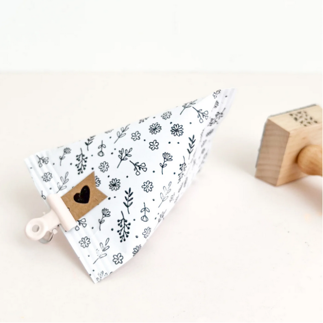 Screenshot 2025 10 12 at 21 07 35 Stempel Blumen floral DIY Holzstempel Hintergrundstempel Bluemchen Erdbeerpunkt Online Shop Schweiz