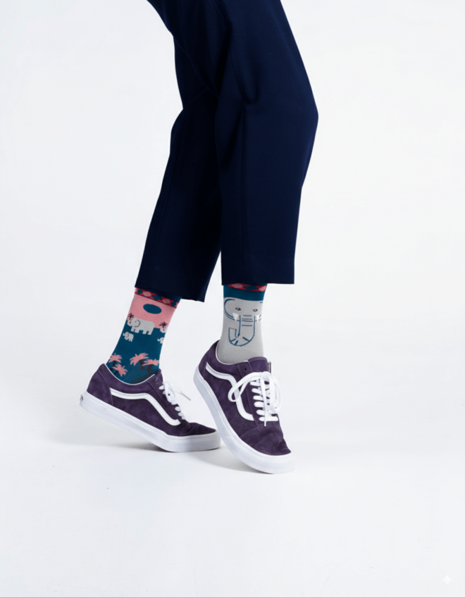 Screenshot 2025 10 13 at 21 26 04 FUNKY ELEPHANT Socken mit einem Elefanten Many Mornings ch Erdbeerpunkt Online Shop Schweiz