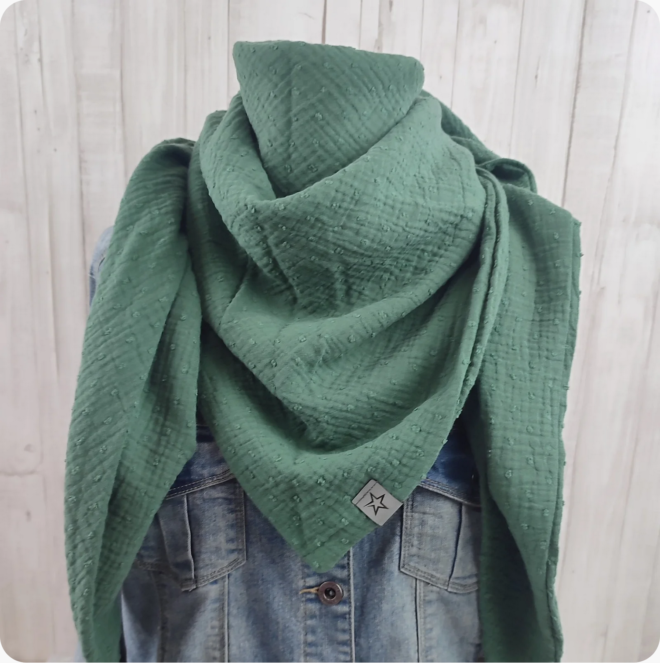 Screenshot 2025 11 30 at 13 26 09 Tuch Dreieckstuch Musselin Erwachsene Schal staubiges Flaschengruen mit aufgewebten Tupfen XXL Tuch aus Baumwolle Erdbeerpunkt Online Shop Schweiz