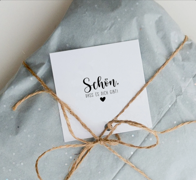 Screenshot 2022 07 19 at 12 27 54 Stempel Schön dass es dich gibt mit Herz Etsy Erdbeerpunkt Online Shop Schweiz