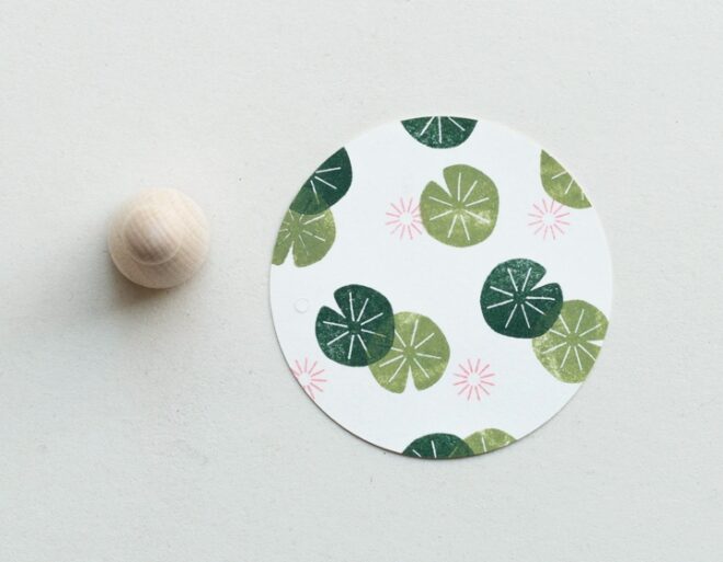 Seerosenblatt K025 mit Strahlenflocke mini Perlenfischer Stempel Erdbeerpunkt Online Shop Schweiz