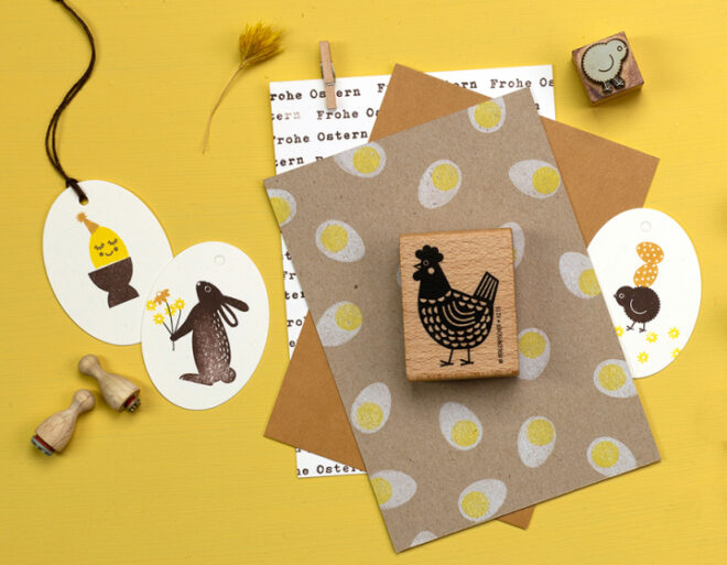 Henne osterei voll kueken2 hase stehend eierbecher ostern perlenfischer stempel 2 Erdbeerpunkt Online Shop Schweiz