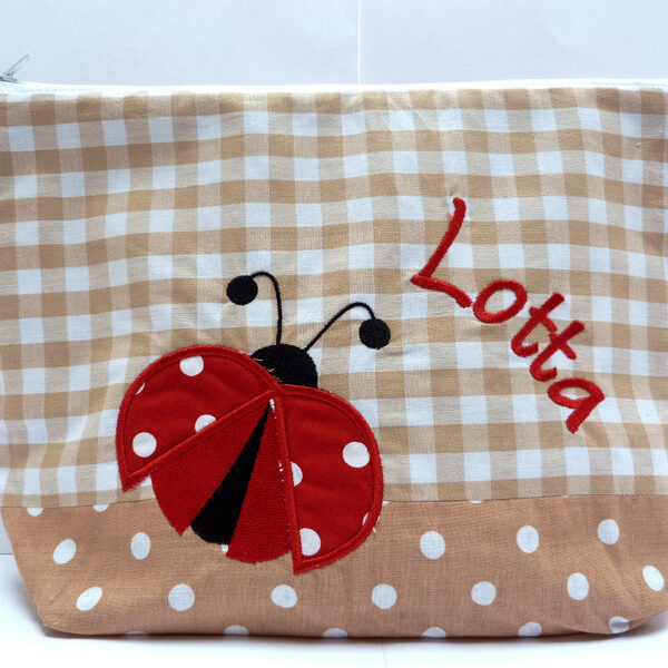 0000835 necessaire gluckskafer beige Erdbeerpunkt Online Shop Schweiz