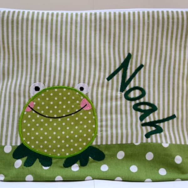 0002185 necessaire frosch grun Erdbeerpunkt Online Shop Schweiz