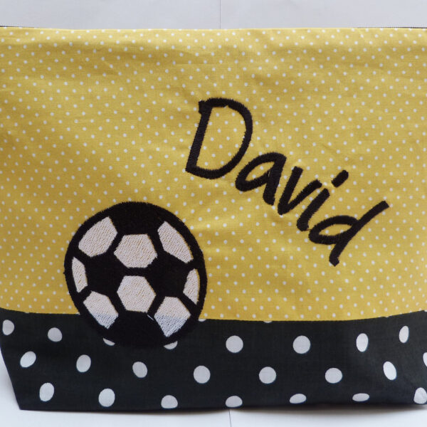 Bestickend KT Fussball gelb Erdbeerpunkt Online Shop Schweiz