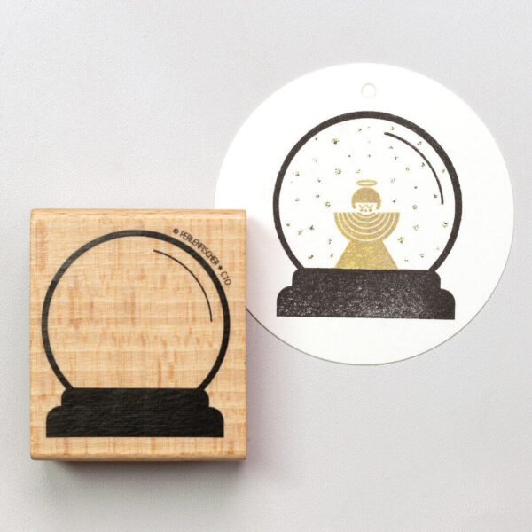 C109schneekugelperlenfischerstempel01 1080x Erdbeerpunkt Online Shop Schweiz